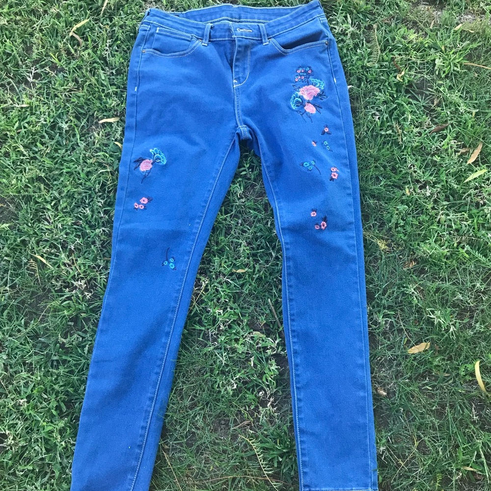 NWT~Jeans
